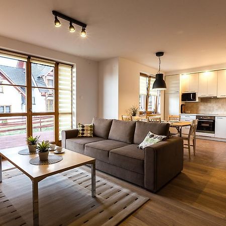 "Rodzinny Apartament Pod Sniezka 2" Na Osiedlu "Apartamenty Pod Sniezka" คาร์ปัตซ์ ภายนอก รูปภาพ