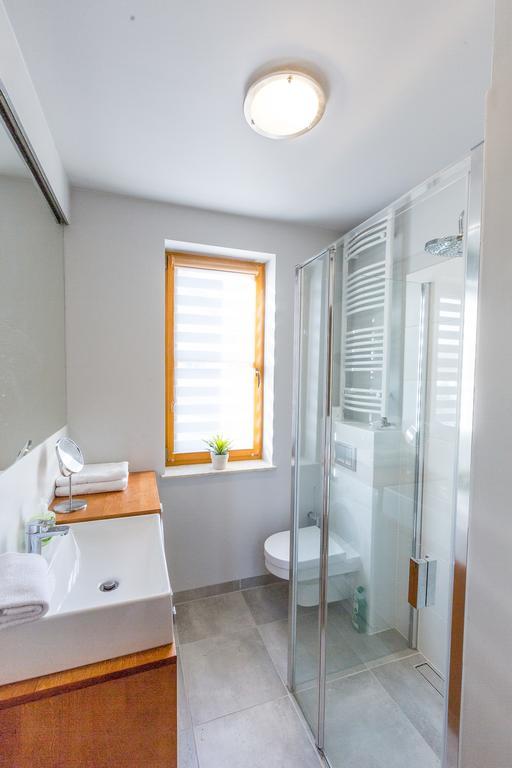 "Rodzinny Apartament Pod Sniezka 2" Na Osiedlu "Apartamenty Pod Sniezka" คาร์ปัตซ์ ภายนอก รูปภาพ