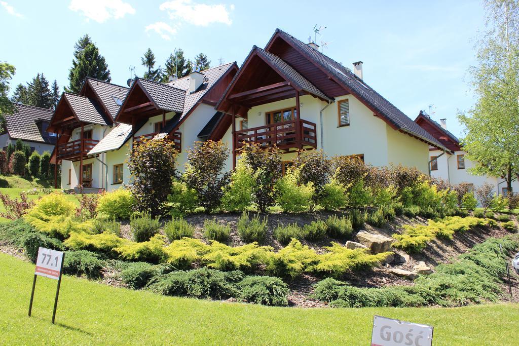 "Rodzinny Apartament Pod Sniezka 2" Na Osiedlu "Apartamenty Pod Sniezka" คาร์ปัตซ์ ภายนอก รูปภาพ
